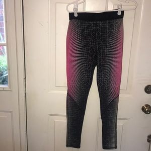 Nike pro thermal leggings